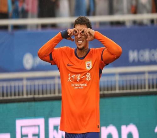 中超第二輪綜述及積分榜，泰山隊(duì)第5，成都領(lǐng)跑，四隊(duì)兩連敗