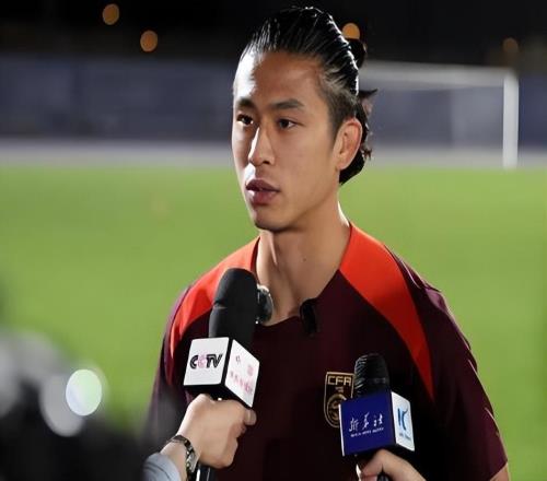 他曾是國安多任主帥的寵兒，本賽季卻被蒙哥馬利棄用，一分鐘沒上