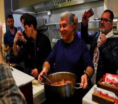 阿斯：拉波爾塔競(jìng)選巴薩主席策略變化，從親民互動(dòng)到直面豐特