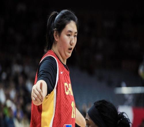 女籃勝捷克！韓喬生贊王思雨，蘇群點鋒線與張子宇弊端，外線打鐵