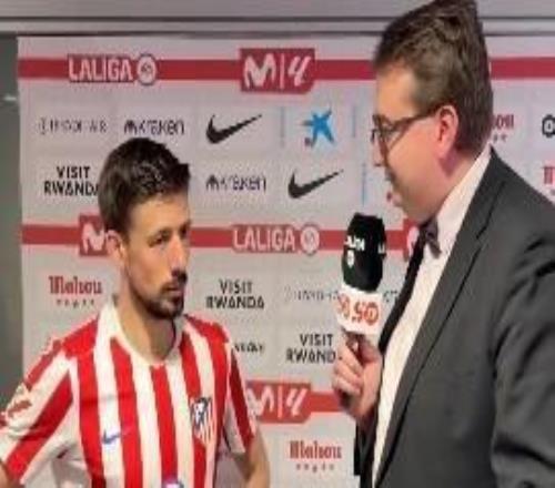 朗格萊：莫利納是隊(duì)內(nèi)遠(yuǎn)射最強(qiáng)的球員之一現(xiàn)在該備戰(zhàn)歐冠了