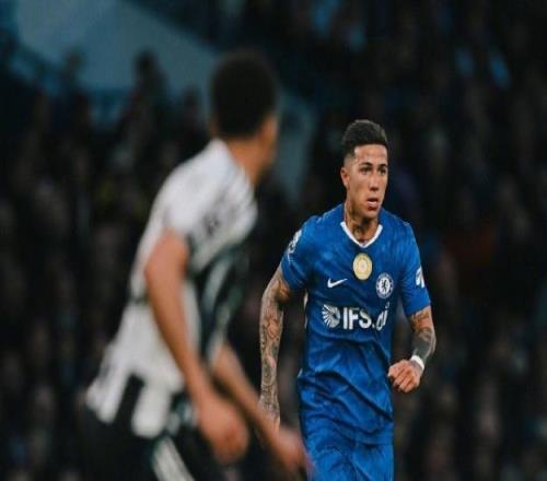 英超切尔西01纽卡，两连败需取舍三线作战，主帅用人有误争四难