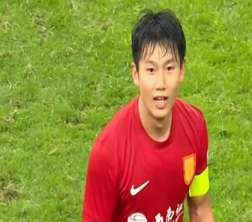 這就是國足最需要的國腳：向余望昨晚中超3鏡頭太驚艷！