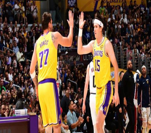 小里1+2绝平，东契奇0.5秒准绝杀！湖人斩掘金5连胜筹齐争冠五虎