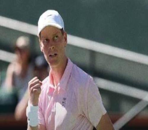 【早報(bào)】16歲道曼刷新英超歷史最年輕進(jìn)球記錄！