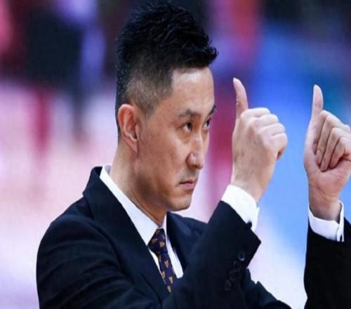 廣東3消息！杜鋒被喊下課，徐杰創(chuàng)尷尬紀(jì)錄，陳老板提前退場