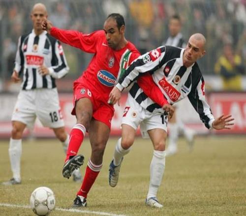 先碰上巴蒂的戰神黃昏，后錯過大羅的王者歸來，前巴西隊長命太悲