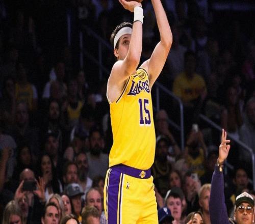 里夫斯絕平+東契奇絕殺！湖人擊敗掘金升西部第3，東契奇30+11+13