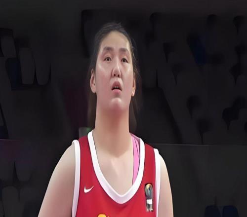 充分肯定！王思雨点评2米26张子宇：能成为世界顶级中锋