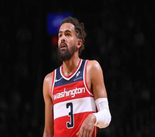 交鋒11連勝！綠軍送奇才11連敗塔圖姆20+14+7特雷楊復(fù)出全敗