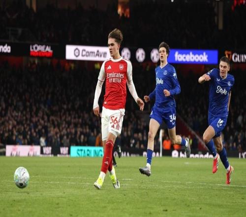 詹?。哼@3分對(duì)阿森納爭冠很可能是決定性的曼城不能出錯(cuò)