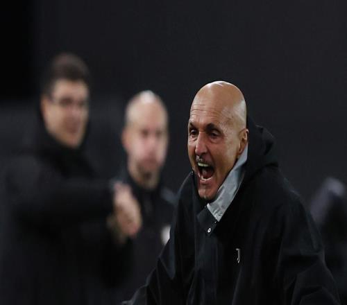 斯帕莱蒂：今晚最让我满意的是博加伊尔迪兹不适合踢中锋