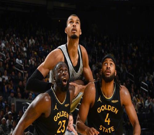 8人受傷，健康球員總薪資僅1400萬！NBA豪門倒下，或許該散伙了