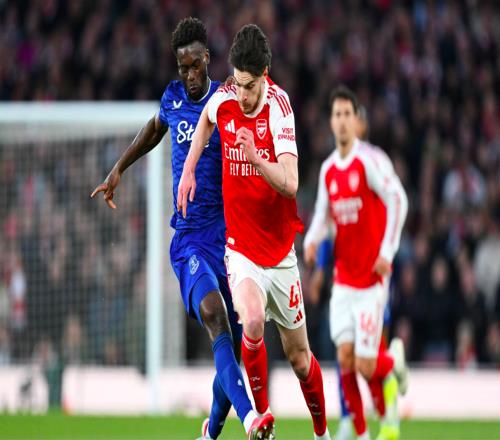 20！16歲替補(bǔ)奇兵造絕殺+97分鐘補(bǔ)刀破紀(jì)錄12.3億豪門13場(chǎng)不敗