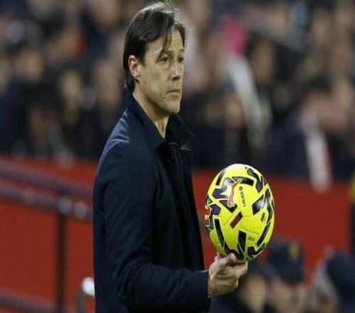 塞維利亞主教練：我們和巴薩差距非常大，現(xiàn)在的他們志在奪冠