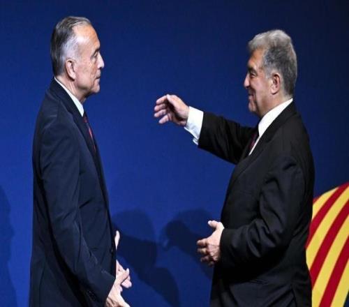 世體：巴薩明日召開會議，確定尤斯特與拉波爾塔共同管理形式