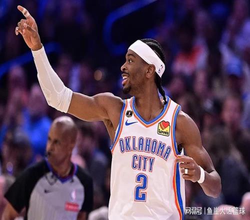 8连胜！亚历山大20+10赛后摊牌，兰德尔32+7+6，华子19+6毫无借口