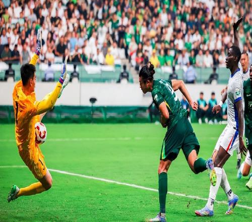 中超最新積分榜：蓉城6分領(lǐng)跑，2隊(duì)負(fù)分清零，國(guó)安申花排名倒數(shù)