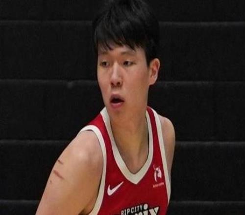 斯普利特：杨瀚森需要提升的地方还有很多他正在逐渐适应