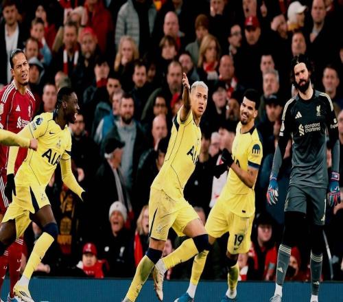 降級區(qū)無事發(fā)生英超1518名四支球隊本輪默契地各取一分