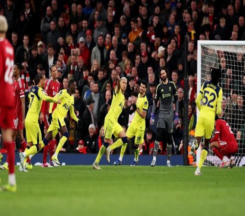 詹?。核孤逄負Q人莫名其妙圖多爾變陣442效果還可以