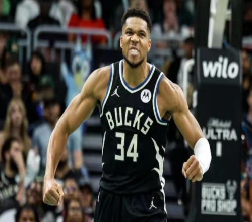 字母哥復(fù)出31+14+8！雄鹿送步行者13連敗內(nèi)史密斯32分生涯新高