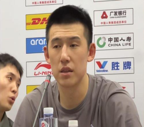 复仇广东赛后，付豪致谢杜锋乌戈的一番心里话，却让杨鸣无比尴尬