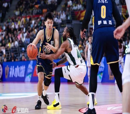 外線失準(zhǔn)，華南虎主場不敵遼寧