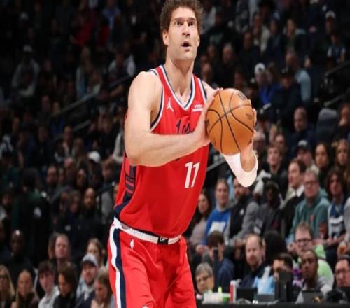 被國王內(nèi)線各種打爆！快船對于內(nèi)線老將的使用方式存在巨大的問題