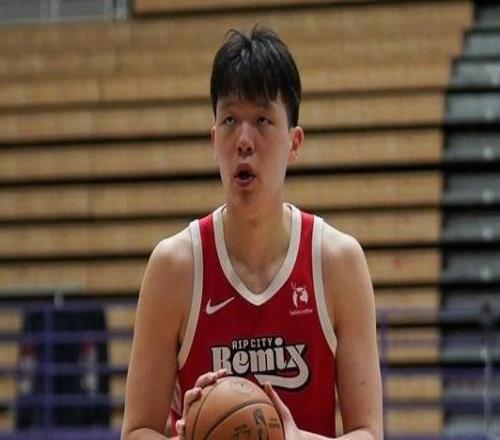 杨瀚森贡献13+7+2+3撕裂之城混音惜败南湾湖人