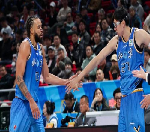 北京大勝天津豪取四連勝！周琦23+13統(tǒng)治內線麥基9+10林庭謙19分