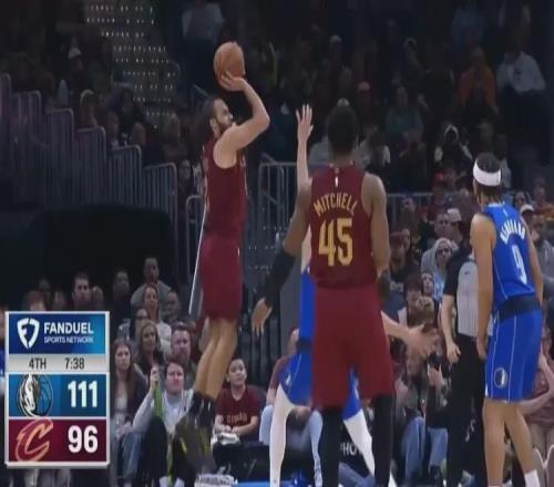 7中6！炸裂首秀！哈登總算等回神射手