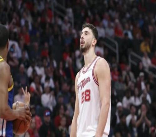 帕金斯：申京的防守讓我惡心，馬刺連續(xù)點(diǎn)名打他15個(gè)回合