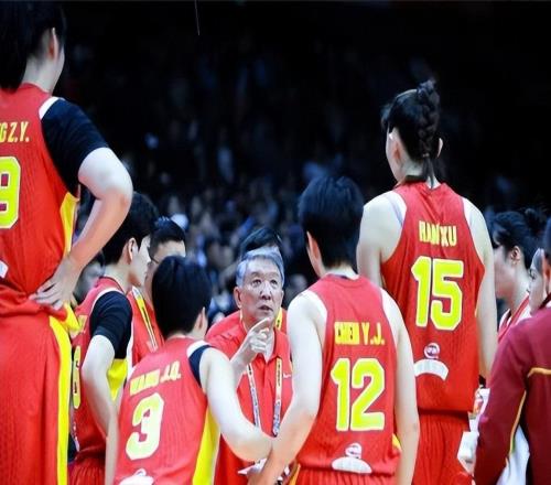 出線了！中國女籃8474，數據一目了然，不是韓旭，最大功臣是她