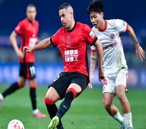 隨著成都蓉城10，海港41，中超最新排名出爐！西南F3前三名