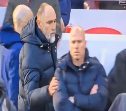 不是这个光头，图多尔把热刺工作人员阿兰迪克松认成了斯洛特