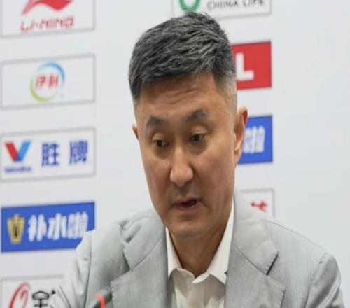 輸遼寧發(fā)布會！杜鋒甩鍋焦泊喬，與薩林杰共提打鐵，卻未反思自我