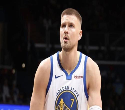 和庫里做隊(duì)友啥感覺波神：他可是GOAT，希望他盡快回歸球隊(duì)