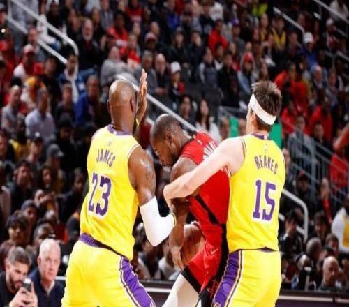 鎖死杜蘭特！湖人力克火箭：雷迪克斗法完勝烏度卡