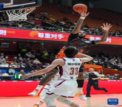 勇闖上海灘！18日晚客戰(zhàn)領(lǐng)頭羊上海，高速男籃可否避免連敗