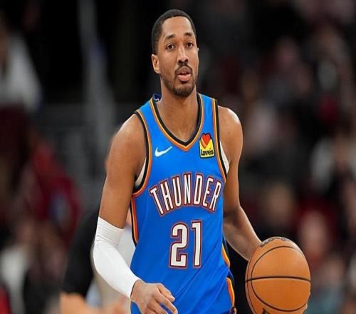 雷霆側(cè)翼大將的狀態(tài)依然沒有起色，他可能快要跌出輪換陣容了