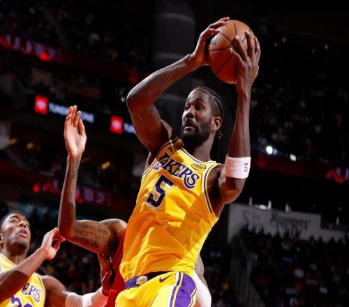 關鍵時刻砍6+5制勝！湖人1660萬撿漏27歲狀元：專啃硬骨頭真香