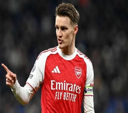 厄德高：在酋長球場踢歐冠很特別，我們想要?jiǎng)?chuàng)造更多美好時(shí)刻