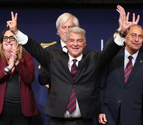 巴萨主席拉波尔塔虽然不算懂球，但他强在太懂得用人