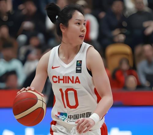 退步太大！首發(fā)出場得0分，3失誤+3犯規(guī)，被宮魯鳴棄用