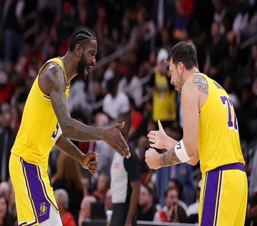 不容易??！勇士雙向合同鋒線好不容易打出了一場像樣的比賽