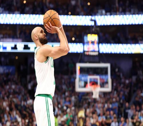 +514，聯(lián)盟第2，年薪2635萬，本賽季最性價比的球星，你要爭冠了