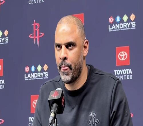 烏度卡：失誤太多導(dǎo)致失利，杜蘭特遭包夾需其他球員把球投進(jìn)