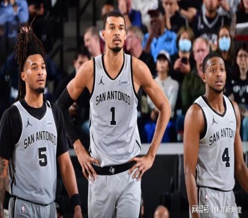 嚇人，站帽卡佩拉，訂防加蘭，文班竟然毫發(fā)無損