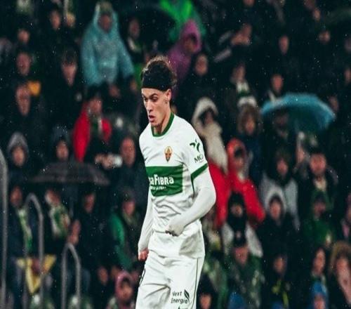 世體：福特迎來手術(shù)后康復(fù)的最后階段，他已從巴薩返回埃爾切